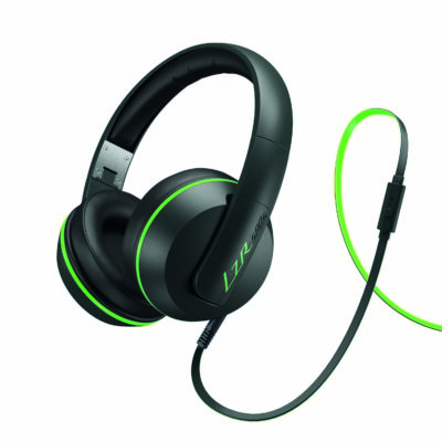 Magnat LZR 580S Gray vs. Green